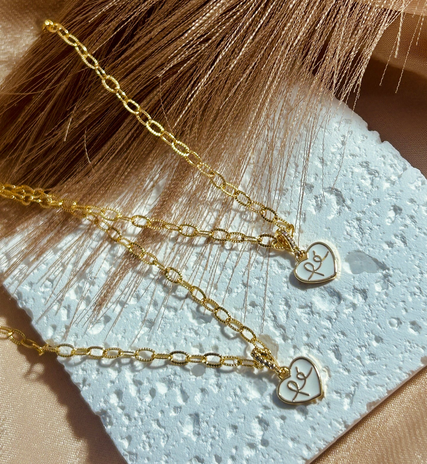 Fé Necklace