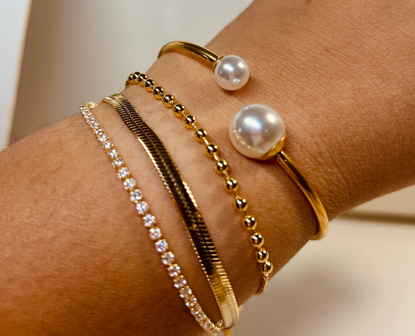 Mini bubble bracelet